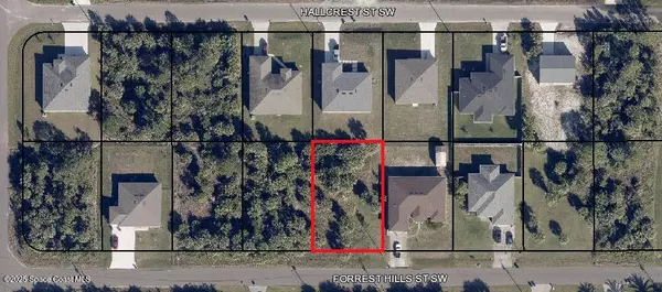 467 Forrest Hills ST SW, Palm Bay, FL 32908