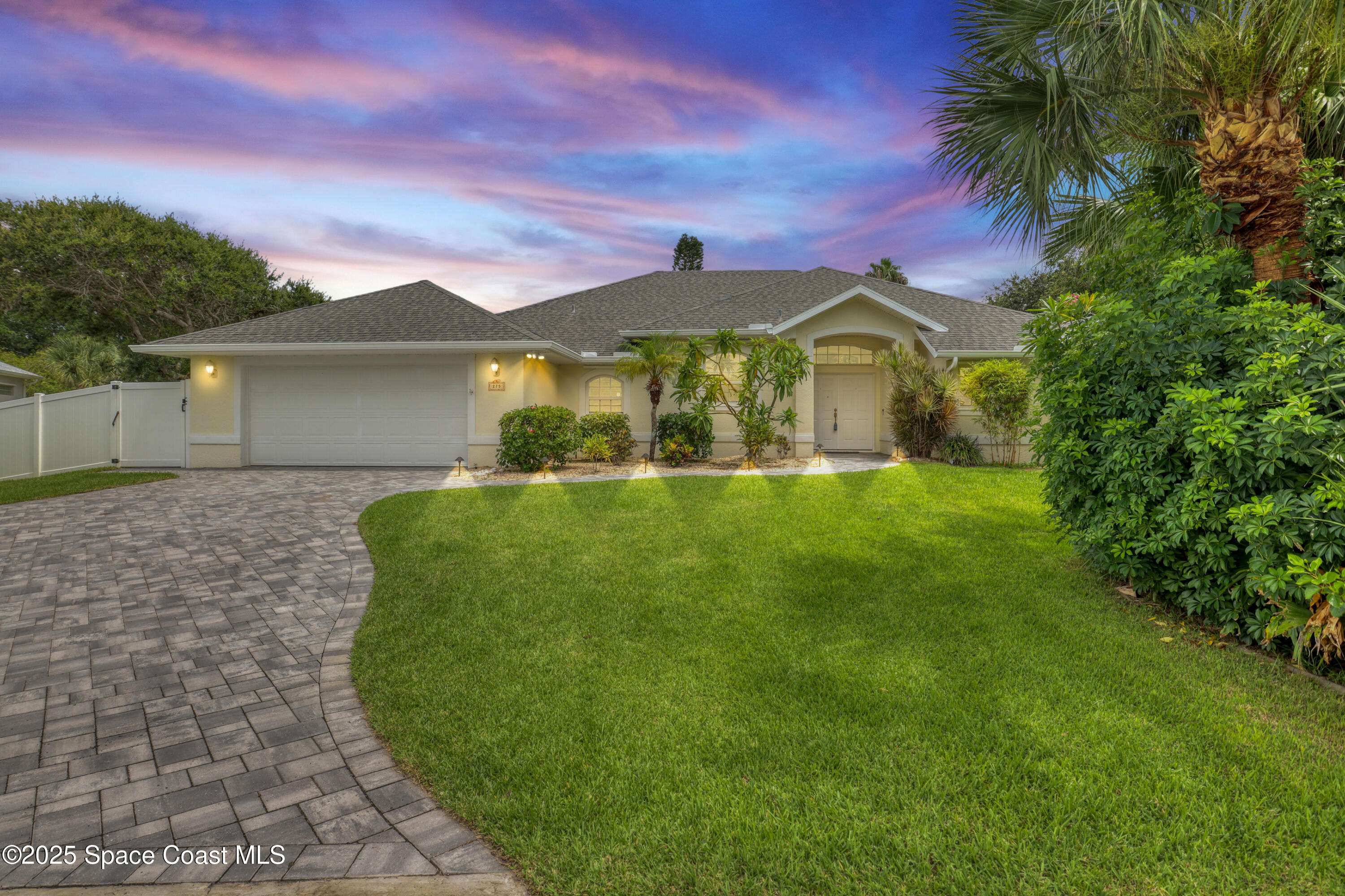 275 Camino PL, Melbourne Beach, FL 32951