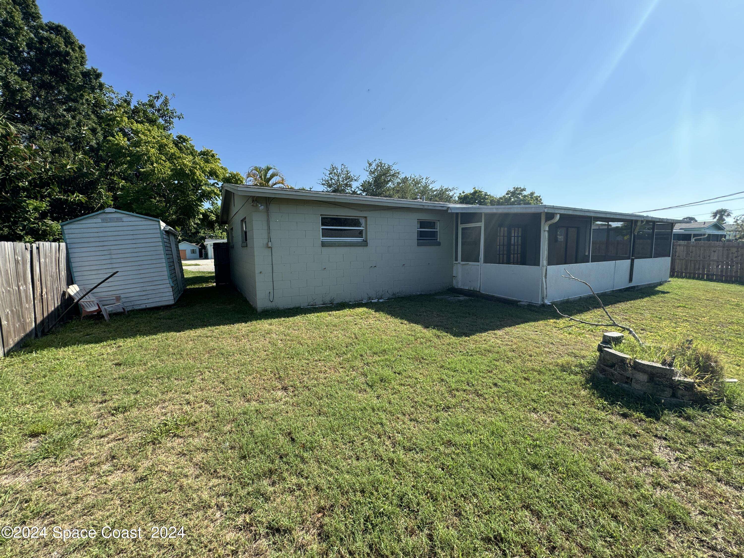 Merritt Island, FL 32952,75 Brandy LN