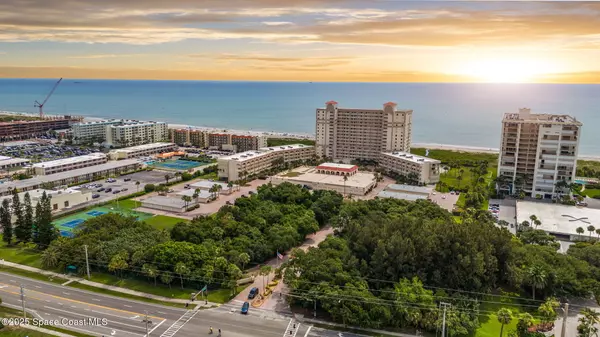 Cocoa Beach, FL 32931,820 N Atlantic AVE #A103