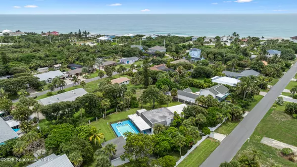 Melbourne Beach, FL 32951,180 Ibis DR