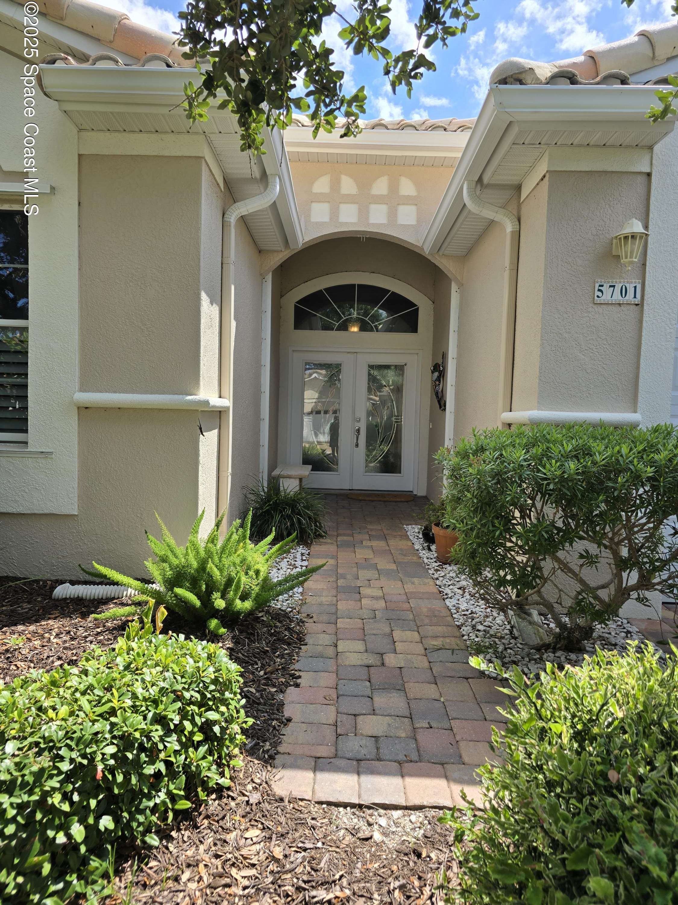5701 Sea Lavender PL, Melbourne Beach, FL 32951