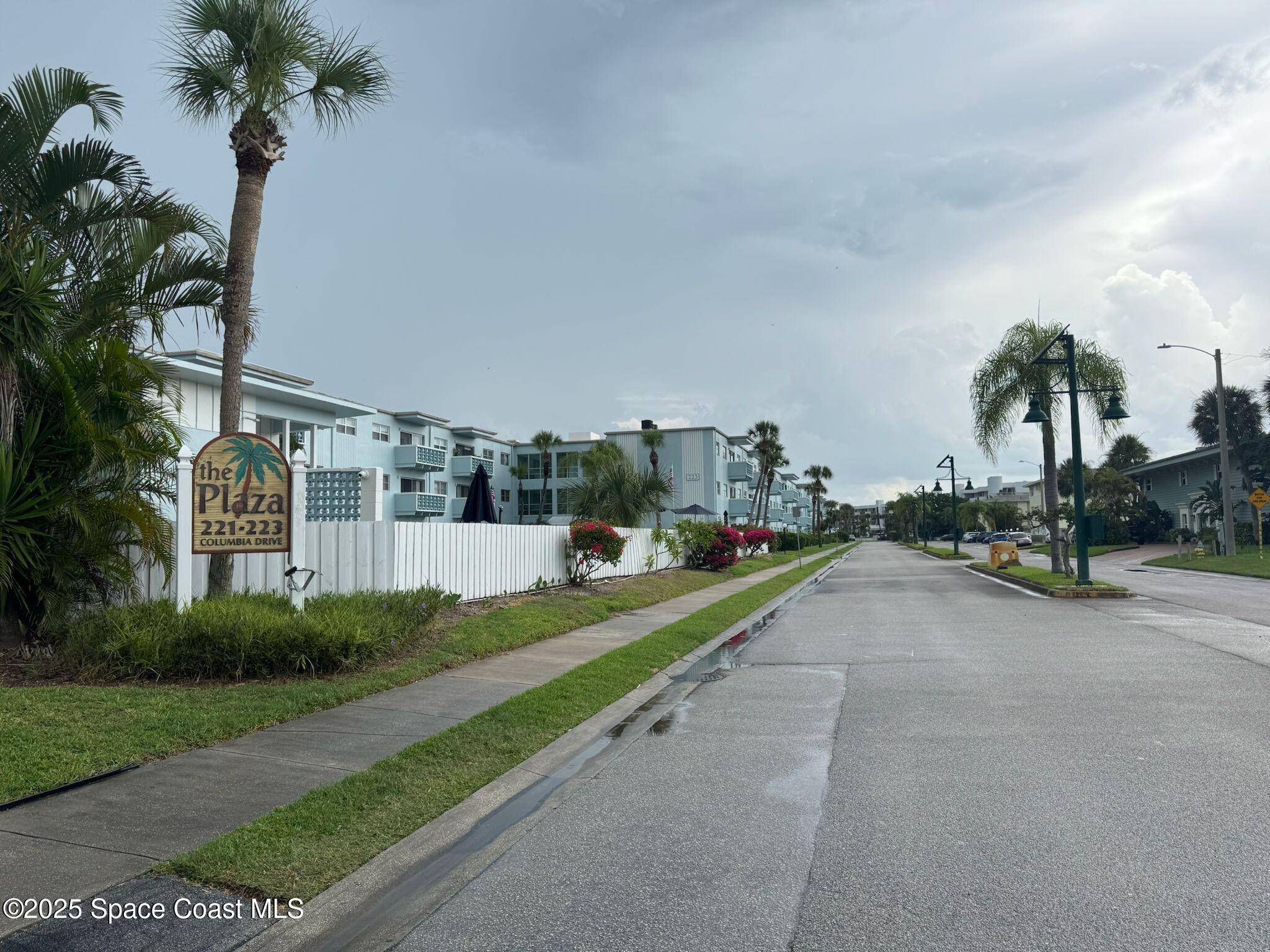 Cape Canaveral, FL 32920,221 Columbia DR #143