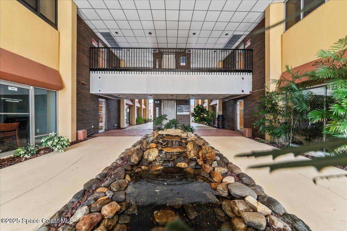 Merritt Island, FL 32953,1395 N Courtenay Pkwy #205