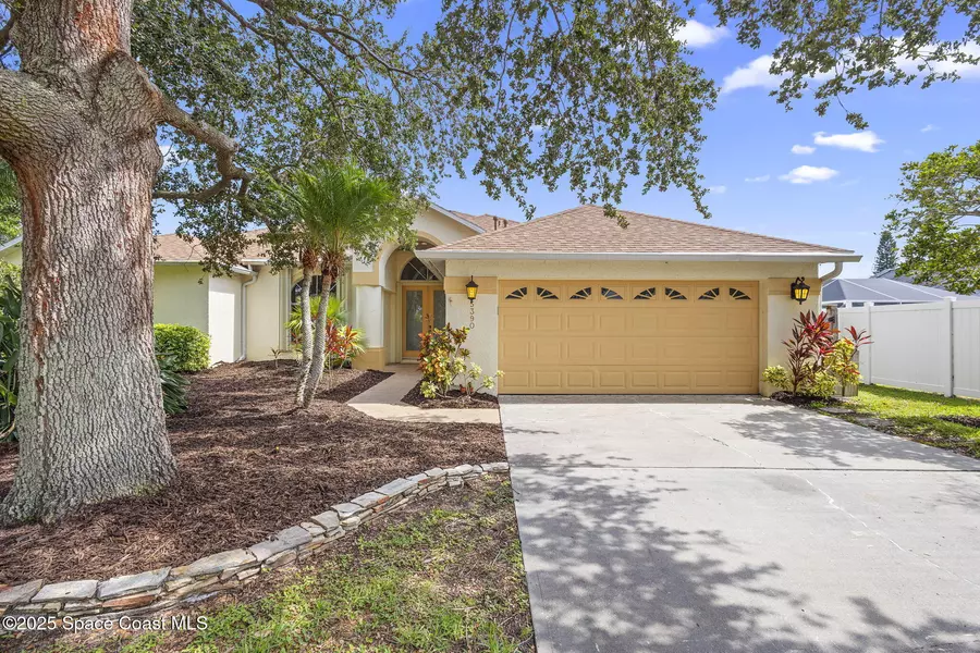 5390 Wild Cinnamon DR, Melbourne, FL 32940