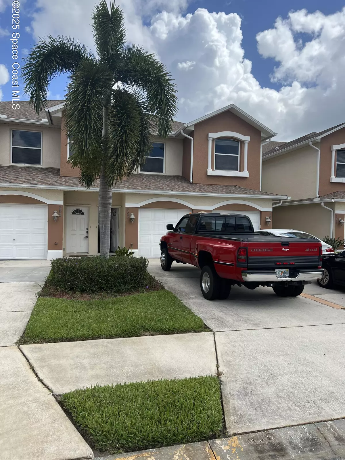 Melbourne, FL 32904,1040 Venetian DR #203