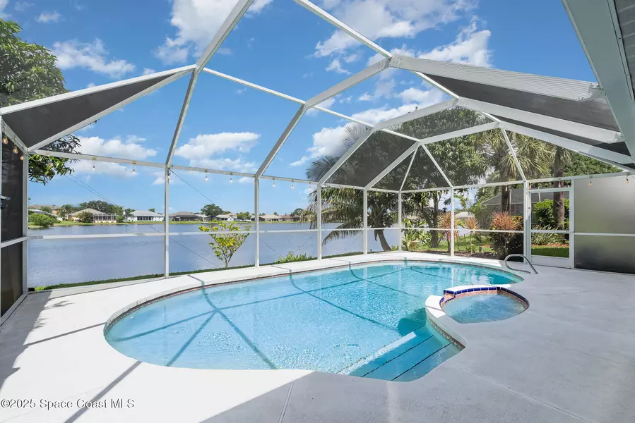2090 Lionel DR, Melbourne, FL 32940