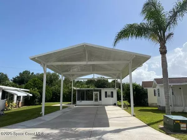 3034 Centaur LN #15, Titusville, FL 32796