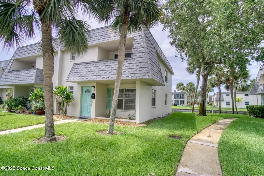 432 Dove LN #9-8, Satellite Beach, FL 32937