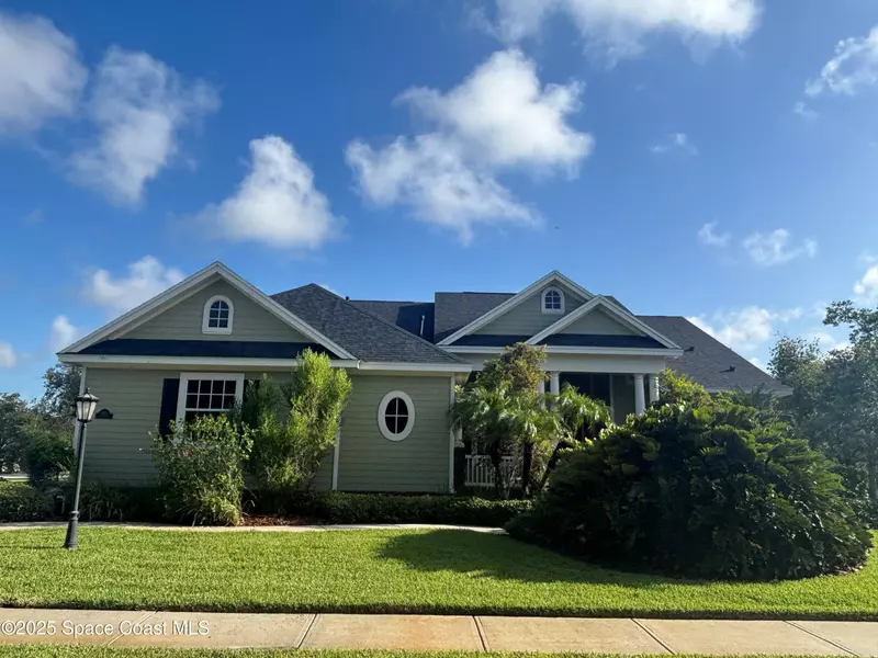 1707 Sienna DR, Melbourne, FL 32934