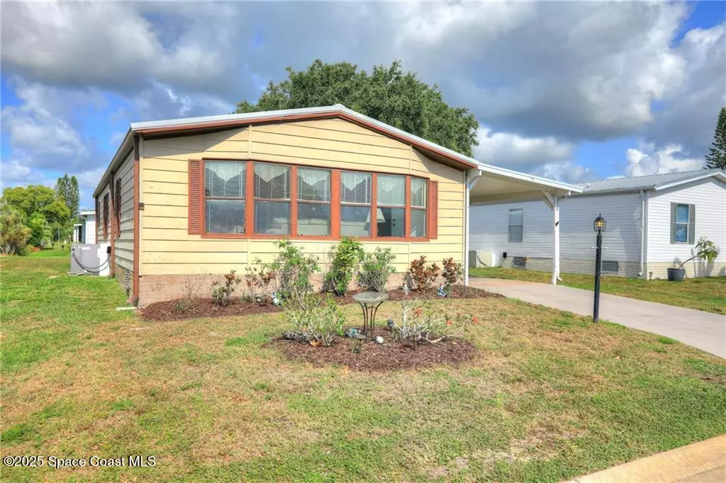 Barefoot Bay, FL 32976,705 Hyacinth CIR