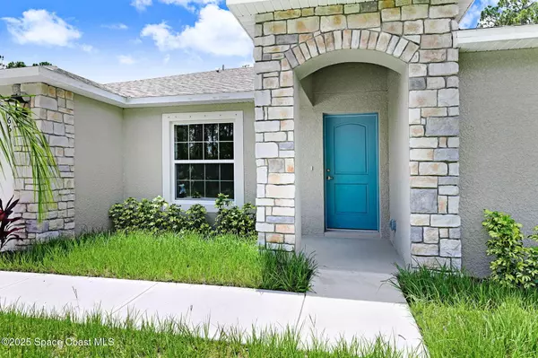 Palm Bay, FL 32908,466 Scenic RD SW