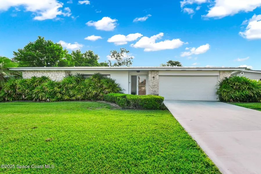 2705 Hutchison PL, Titusville, FL 32780