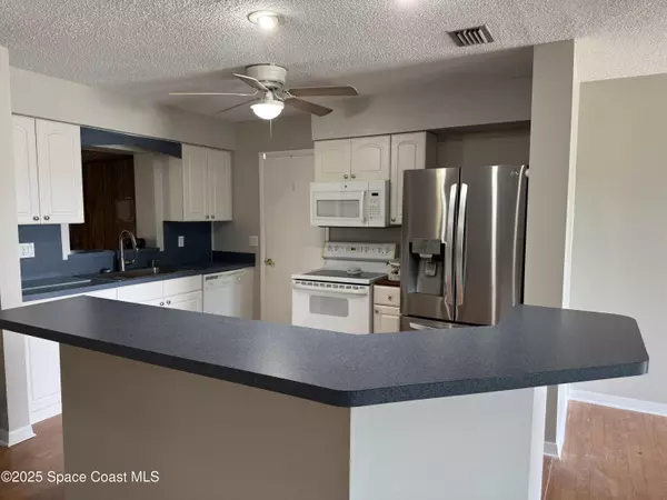 Melbourne, FL 32935,2137 Laden RD