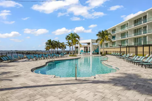 Melbourne Beach, FL 32951,225 Strand DR #406