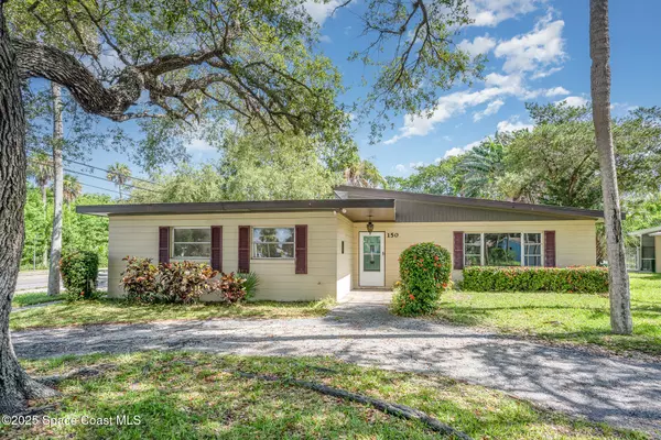 150 W Alachua LN, Cocoa Beach, FL 32931