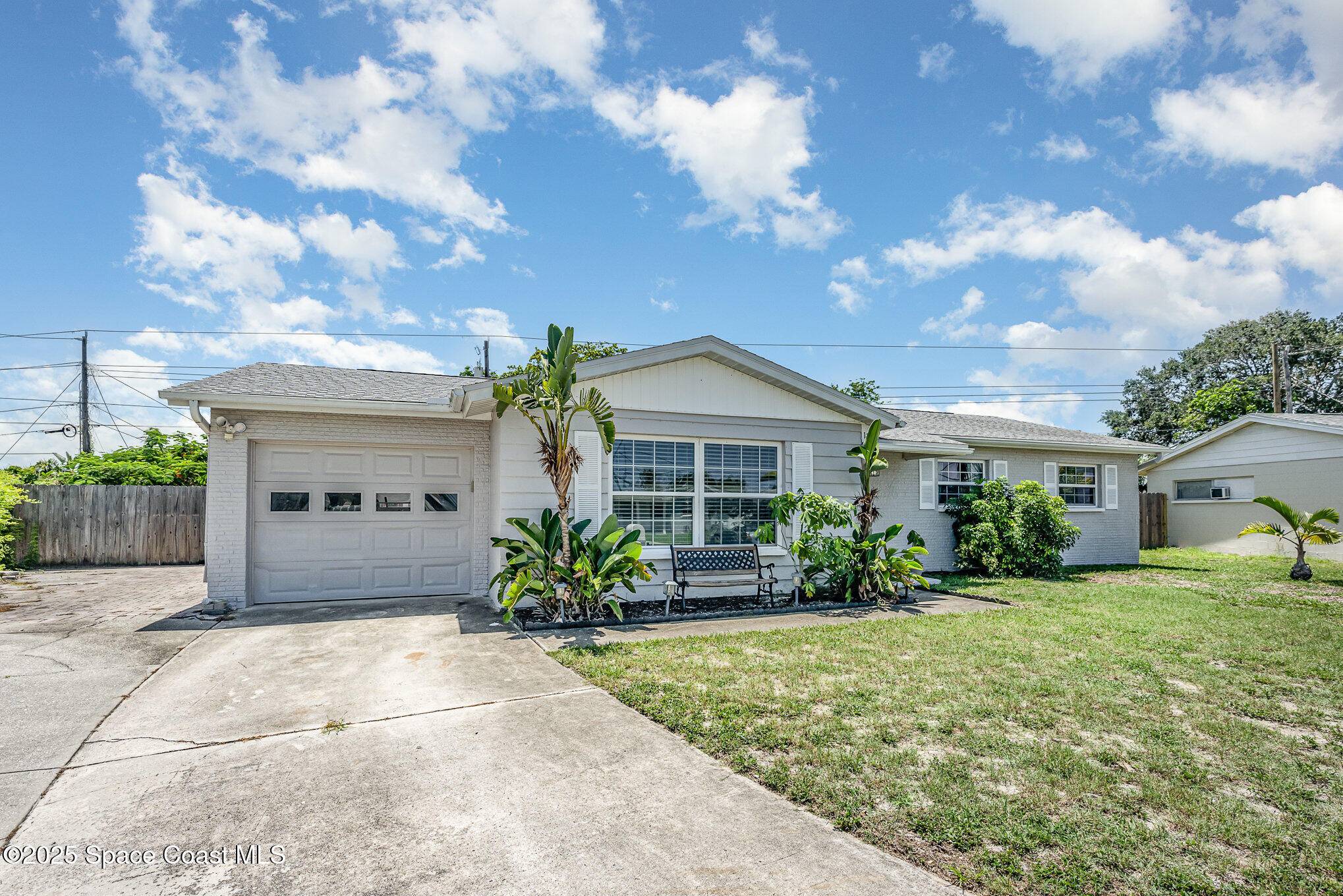 Merritt Island, FL 32953,1085 Outrigger DR