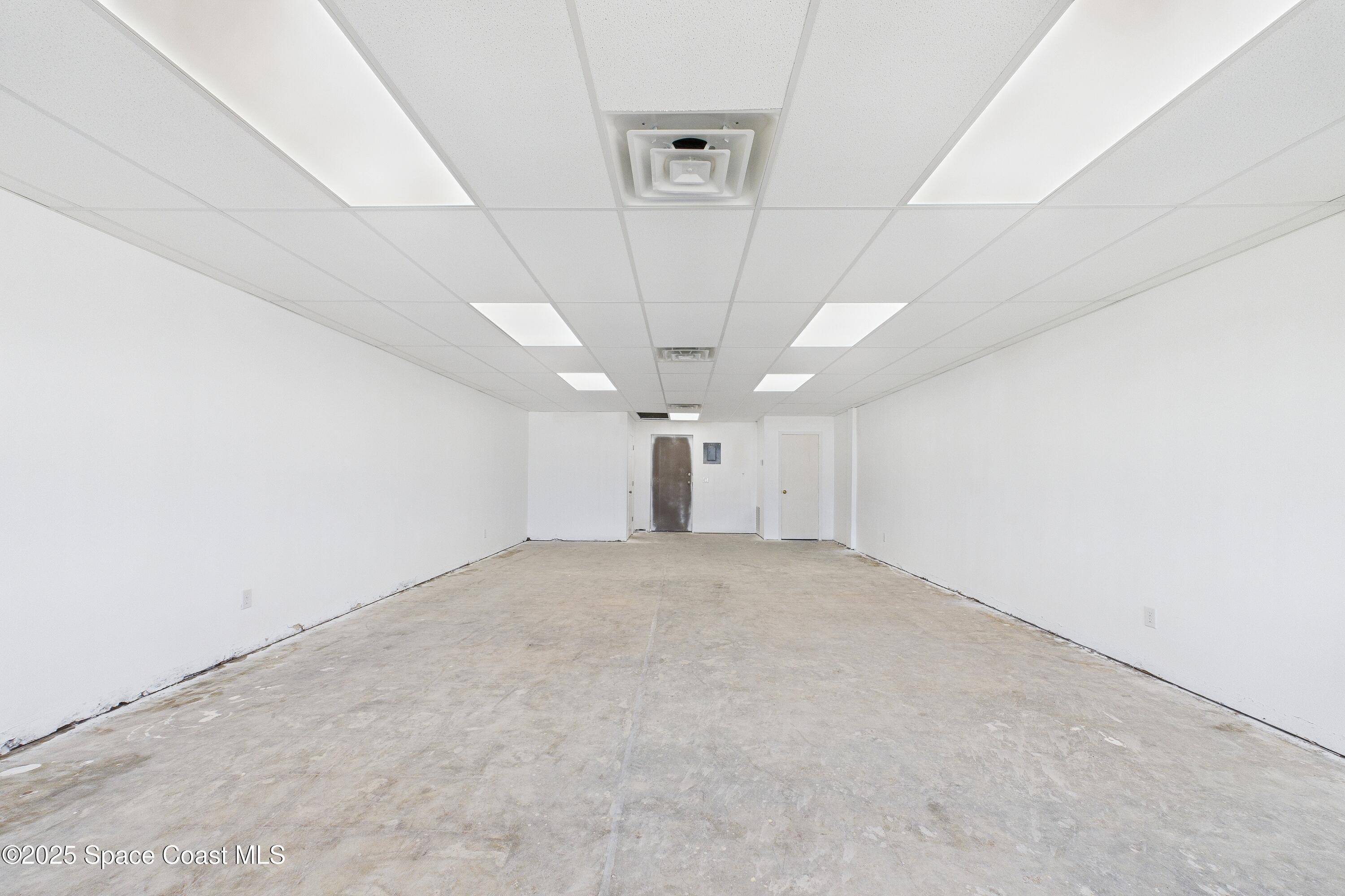 Melbourne, FL 32935,1682 N Harbor City BLVD #104