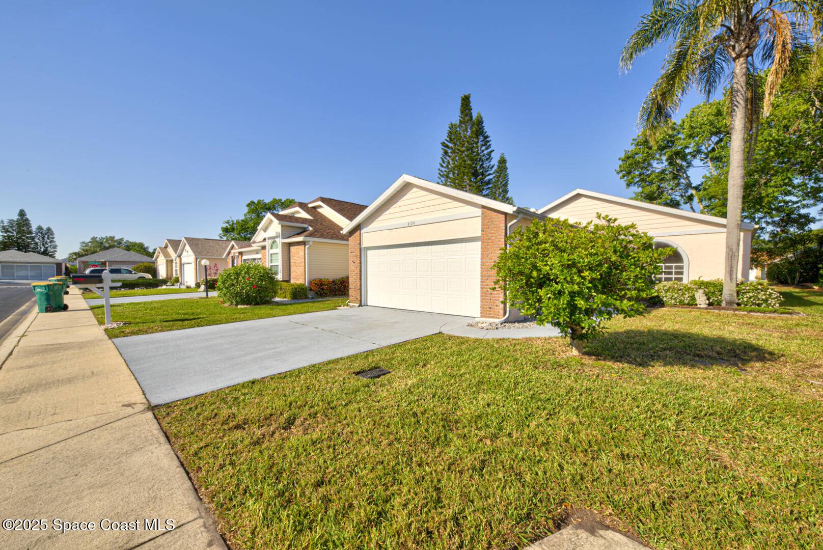4124 Twin Oaks BLVD, Melbourne, FL 32901