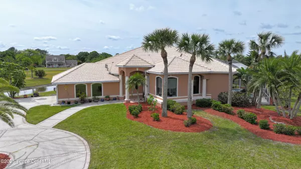 Rockledge, FL 32955,909 Preakness PL