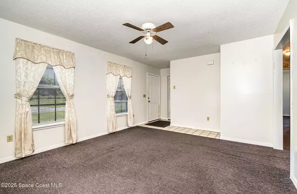 Palm Bay, FL 32909,760 Grandeur ST SE