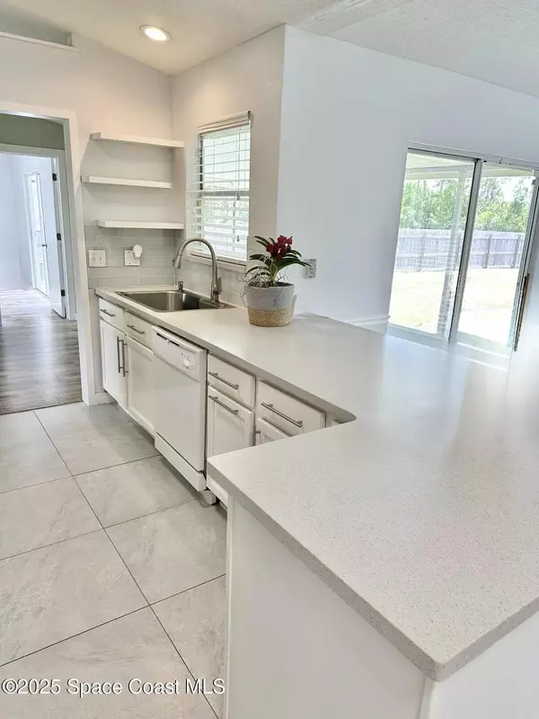 Palm Bay, FL 32907,1131 Lamplighter DR NW