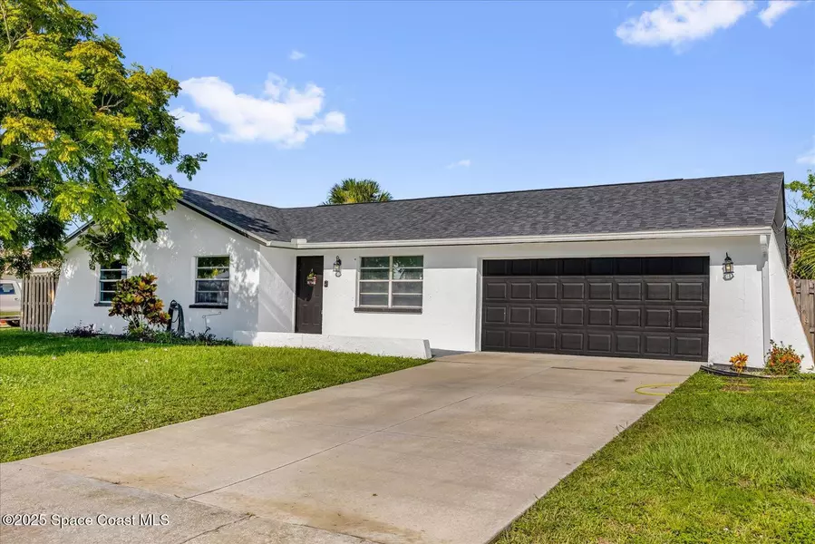 588 Audubon AVE NE, Palm Bay, FL 32907