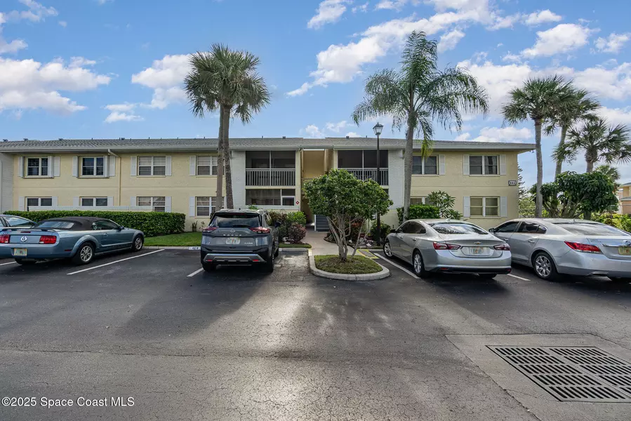 993 Sonesta AVE NE #208, Palm Bay, FL 32905