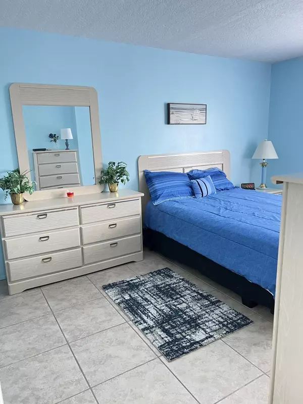 Titusville, FL 32780,2465 S Washington AVE #303