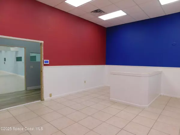 Melbourne, FL 32940,5070 Industry DR