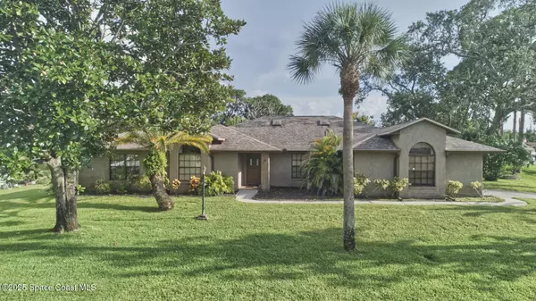 Cocoa, FL 32927,672 Altura DR