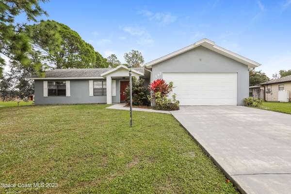 597 Hillsdale AVE NW, Palm Bay, FL 32907
