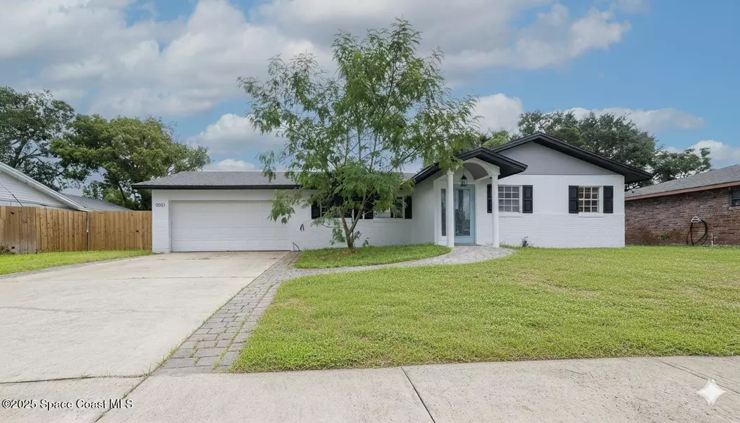 2510 White Oak LN, Titusville, FL 32780