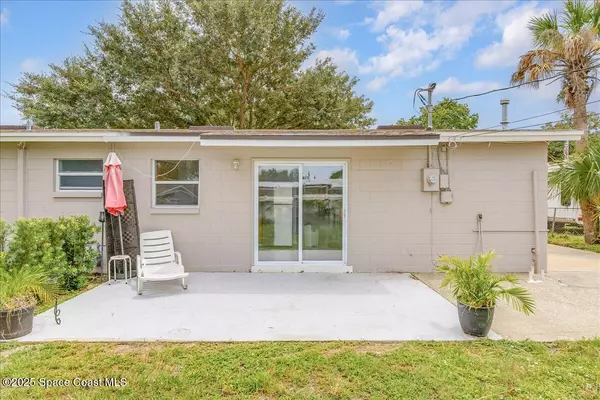 Cocoa, FL 32927,1010 Illinois RD