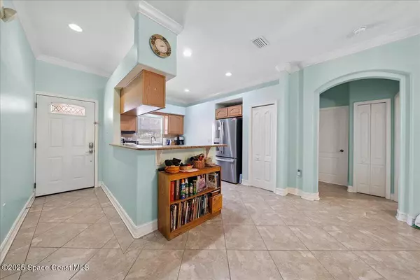 Merritt Island, FL 32953,2097 Hidden Grove LN #105