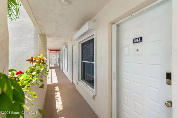 Indian Harbour Beach, FL 32937,2225 Highway A1a HWY #204