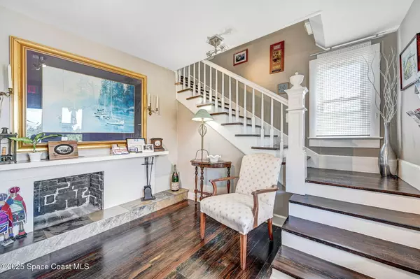 Melbourne, FL 32901,233 E New Haven AVE