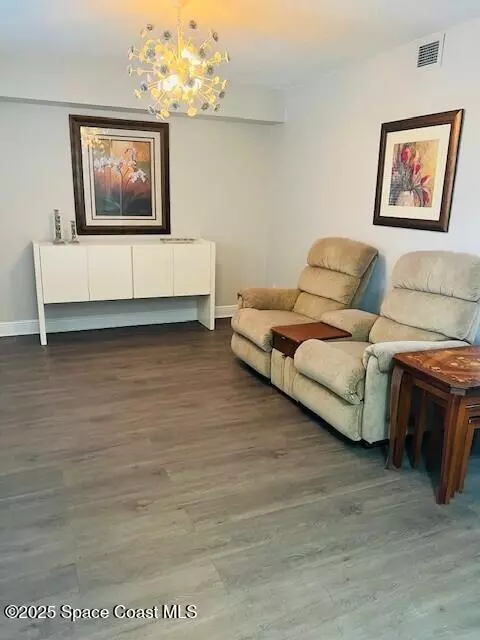 Merritt Island, FL 32952,300 S Sykes Creek Pkwy #406
