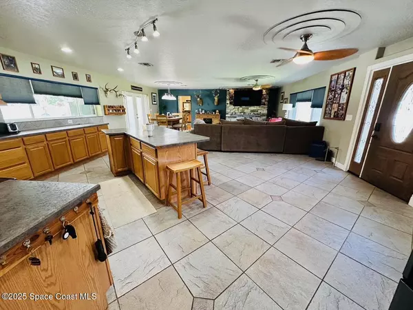 Palm Bay, FL 32905,1096 NE Sandy Lane LN NE