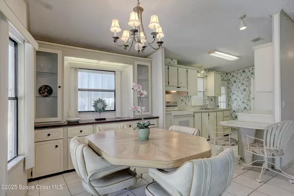 Barefoot Bay, FL 32976,727 Hyacinth CIR