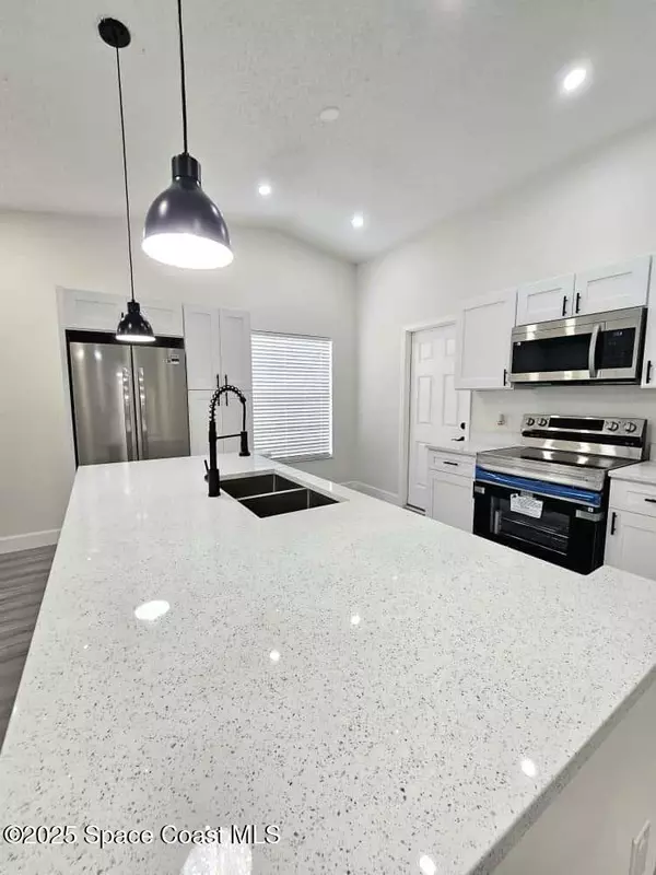 Titusville, FL 32796,1528 W Powder Horn Rd RD