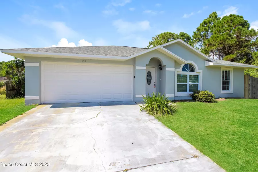 250 Bayshore AVE NW, Palm Bay, FL 32907
