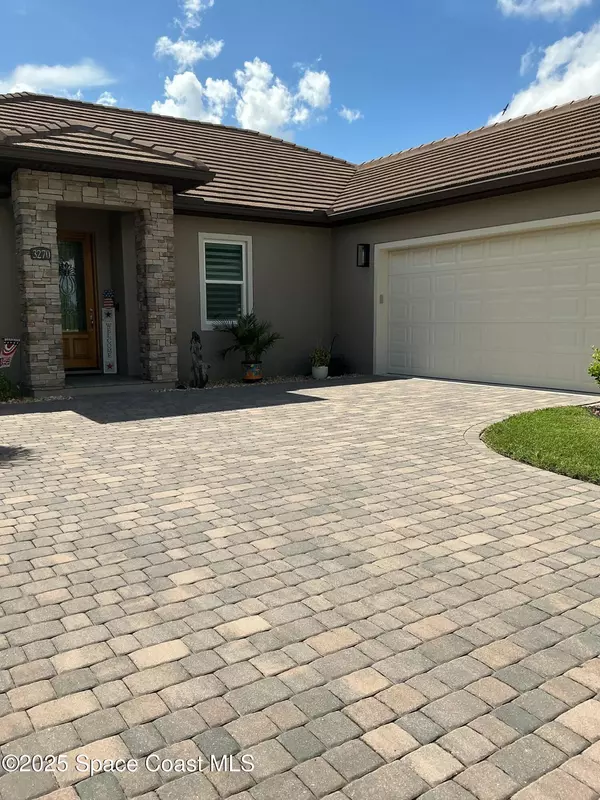 Mims, FL 32754,3270 Quantum PL