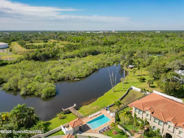 Melbourne, FL 32901,2240 Enjoya LN