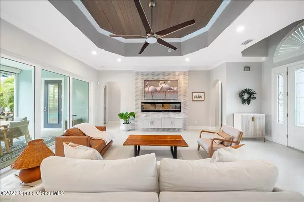 Satellite Beach, FL 32937,400 St Georges CT