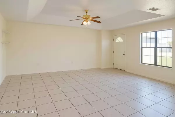 Rockledge, FL 32955,817 Faull DR #A