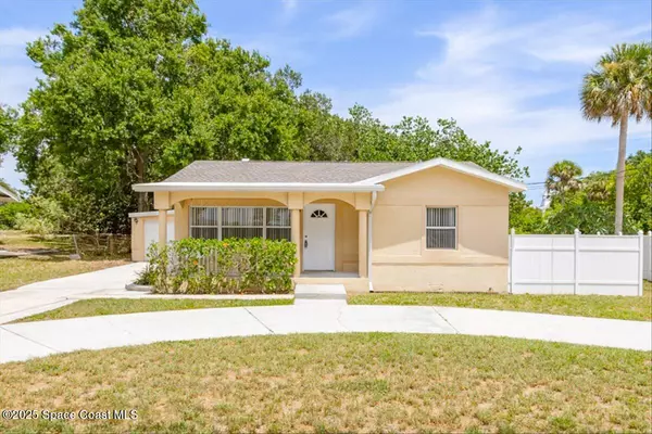 Rockledge, FL 32955,1020 Seminole DR