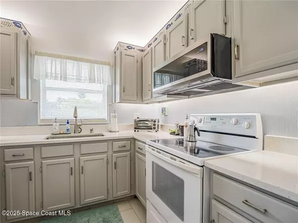 Vero Beach, FL 32962,57 Woodland DR #201