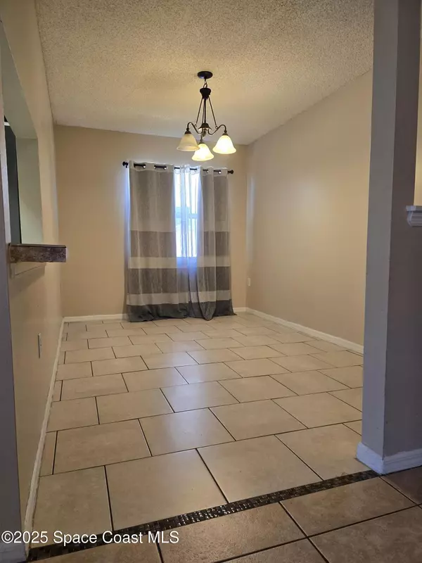 Merritt Island, FL 32953,120 Summer PL #8