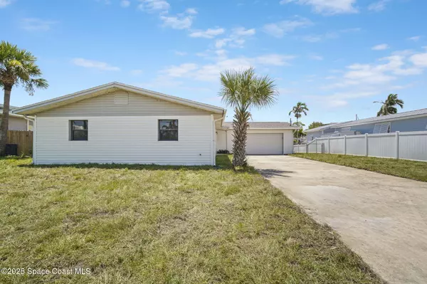 Merritt Island, FL 32952,1635 Davis DR